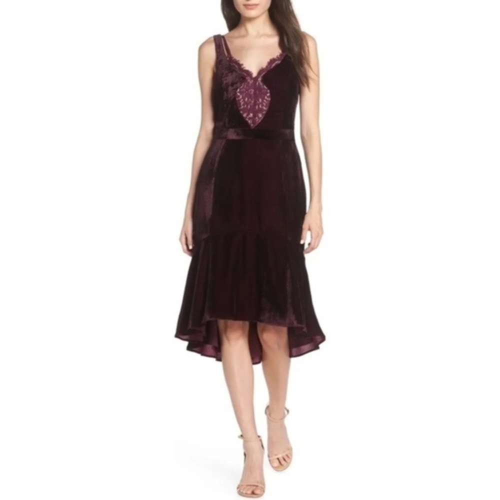 Harlyn Lace Inset Burgundy Velvet Sleeveless Midi Dress Size XS NWT